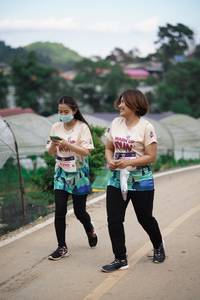 BIB: 1290
                            <button type="button" onclick="openModal(18895791)" class="btn btn-primary btn-sm float-right btn-popup" data-toggle="modal" data-target=".modal-high-quality">
                        <i class="fas fa-shopping-cart"></i> Add to Cart
                    </button>
                                            <button type="button" onclick="isThisMe(18895791, true)" class="btn btn-success btn-sm float-right btn-popup btn-isme hidden" data-toggle="tooltip" data-placement="bottom" title="นี่คือรูปของคุณใช่ไหม คลิกที่นี่เพื่อเอาเข้าอัลบั้ม">
                        <i class="fas fa-plus"></i> Add to album
                    </button>
                    <button type="button" onclick="isThisMe(18895791, false)" class="btn btn-warning btn-sm float-right btn-popup btn-isnotme hidden">
                        <i class="fas fa-ban"></i> Remove from album
                    </button>